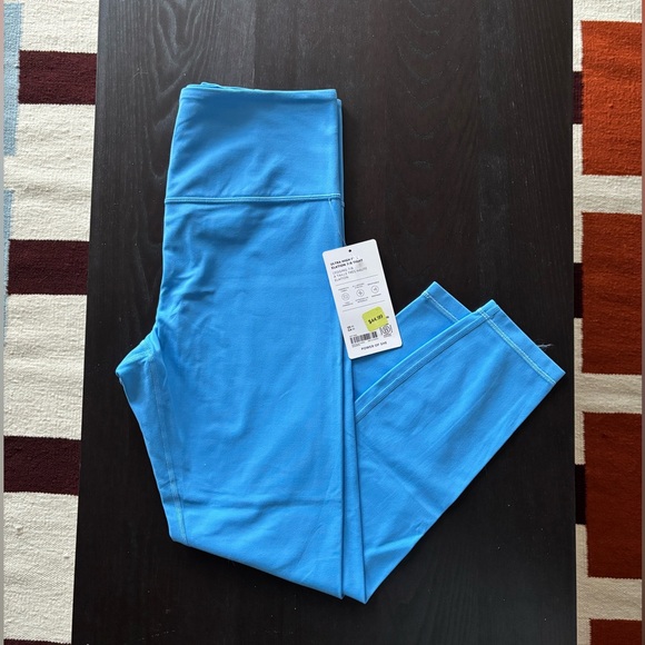 [NEW] Ultra High Rise Elation 7/8 Tight/  Leggings - M - Picture 2 of 6